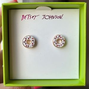 Betsey Johnson, NIB, donut earrings